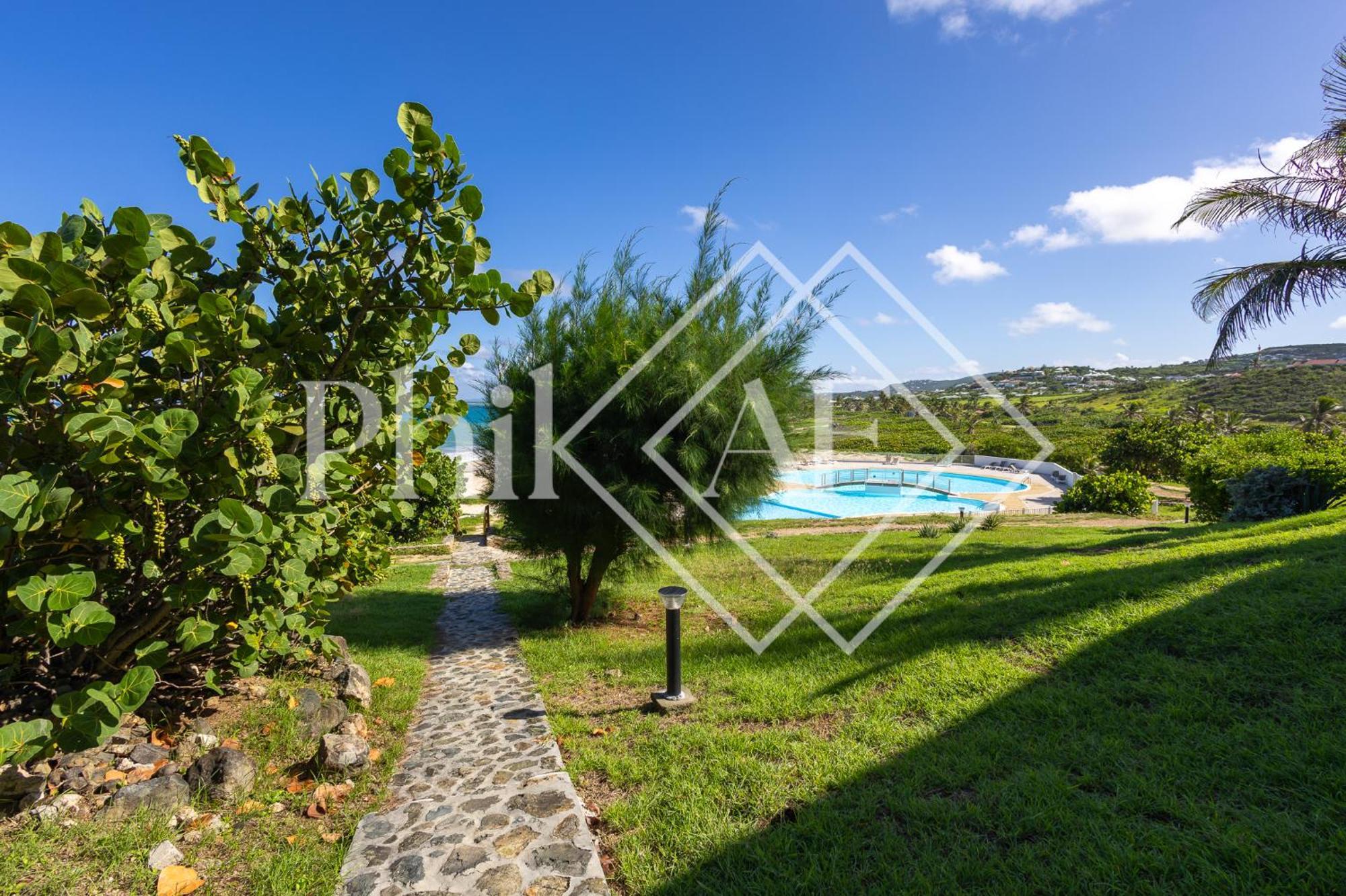 Suite Residence Mont Vernon Orient Bay Bagian luar foto
